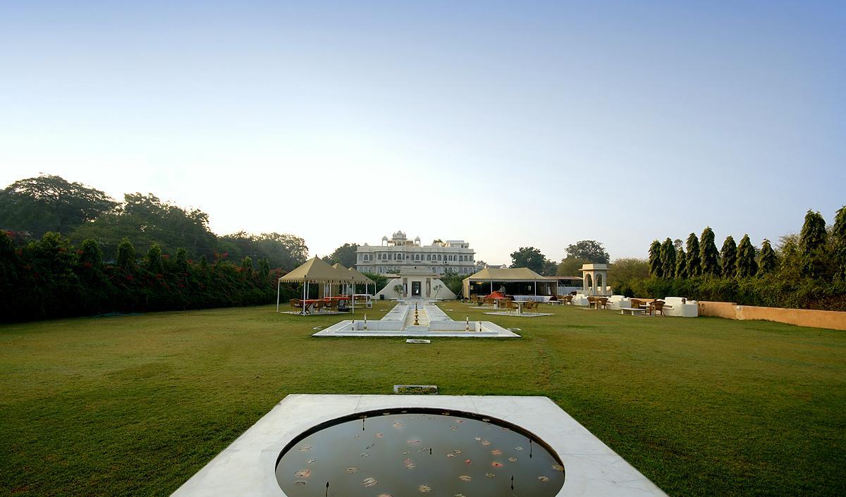 Rampratap Palace By Fateh Collection Udaipur Exterior photo